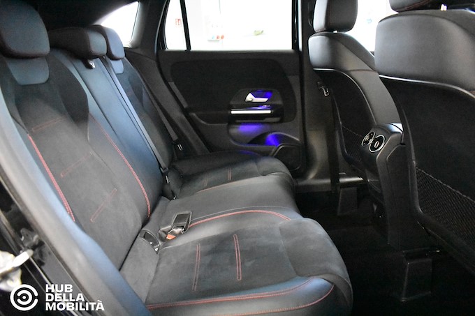 MERCEDES-BENZ GLA 200 d Automatic 4Matic Premium